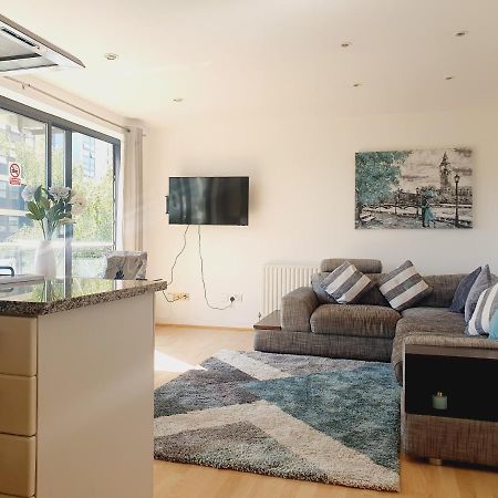 Luxury Canary Wharf Apartment With Free Parking Londres Exterior foto
