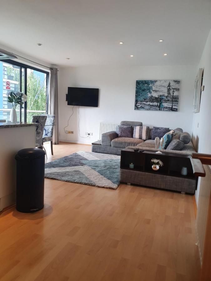 Luxury Canary Wharf Apartment With Free Parking Londres Exterior foto